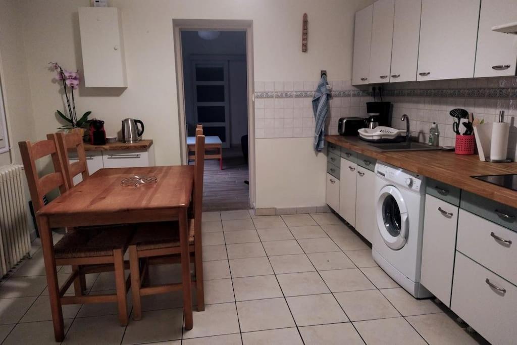 Maison Agreable Avec Stationnement Privatif Angouleme Ngoại thất bức ảnh